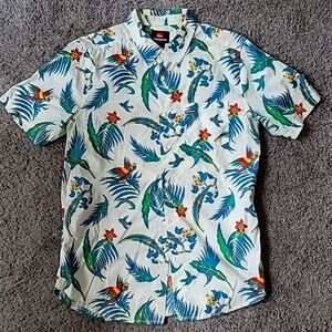 Quiksilver floral button up - M